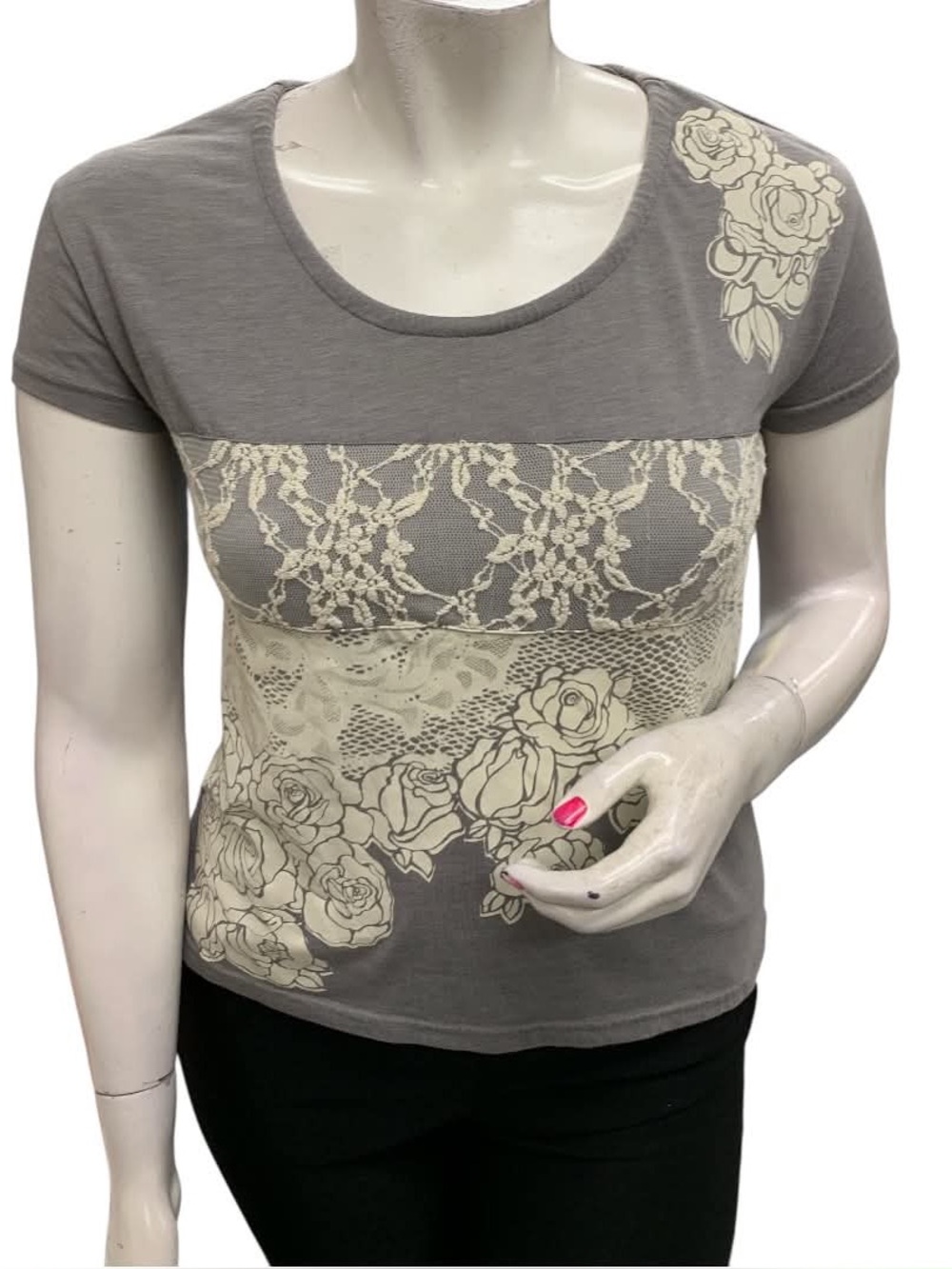 Orb Gray Short Sleeve Lace & Floral Panel Tee Size L